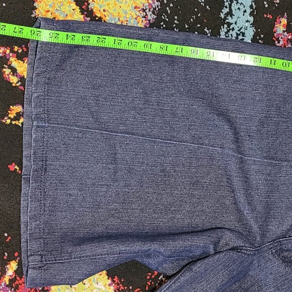 Y2K RETRO RARE RED APE BLUE & WHITE PLAID DETAIL MEN'S DENIM JEAN SHORTS EUC 44 - Picture 8 of 10